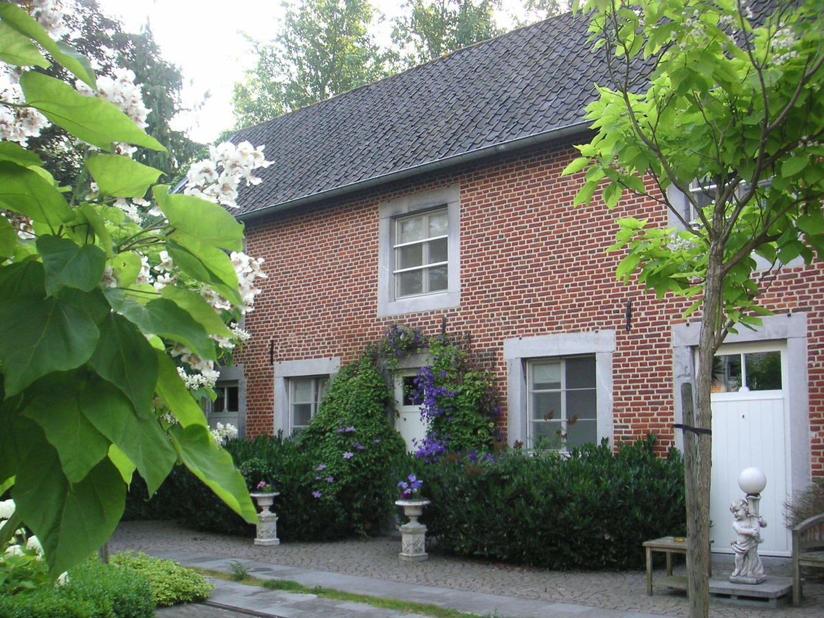Vakantie Huizen De Heerlijkheid Satenbergh Heers Exterior photo